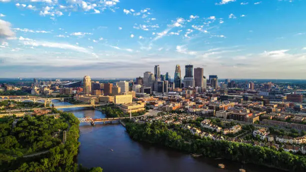 Discover the beauty of Minneapolis with our guide to the best places to visit and things to do